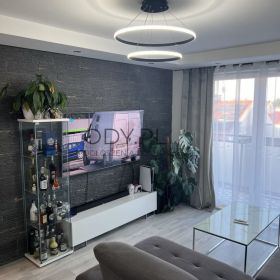  2pok, 48met, Okolice Buforowej BALKON/GARAŻ/2014 (Wrocław)