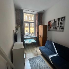 1pok, 15met, Okolice Pułaskiego ANTRESOLA (Wrocław)