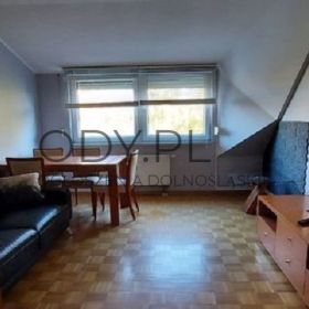 2pok, 42met, Okolice Parafialnej PIWNICA/PARKING (Wrocław)