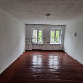 2pok, 49met, okolice Worcella BALKON/PIWNICA (Wrocław)