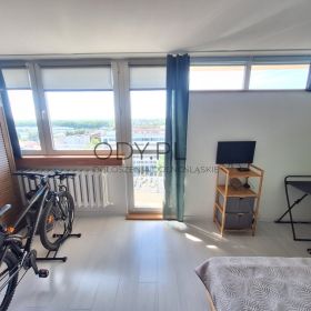 1pok, 21met, Okolice Fiołkowej BALKON/WINDA/PARKING (Wrocław)