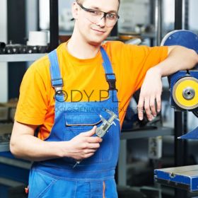 Operator frezarki CNC (Hohenmölsen-CM-FT-DE)