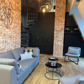 3pok, 100met, Okolice Świętokrzyskiej TARAS/KOMÓRKA/GARAŻ (Wrocław)