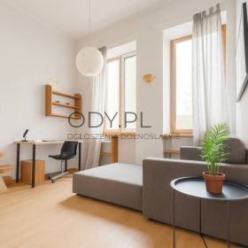  1pok, 19met, Okolice Placu Muzealnego ANTRESOLA (Wrocław)