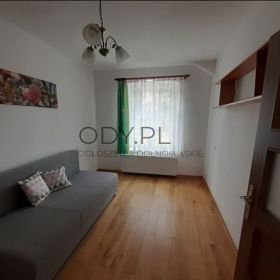  2pok 46met ok Wielkiej Niedźwiedzicy PIWNICA/OGRÓD (Legnica)