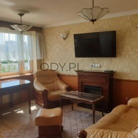 3pok 48m, Okolice Młodych Techników BALKON/PIWNICA (Wrocław)