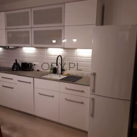 2pok, 63met, Okolice Biegasa BALKON/GARAŻ (Wrocław)