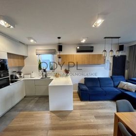 4pok 91met, Ville Zagony BALKON/KOMÓRKA/GARAŻ (Wrocław)