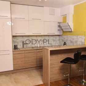 2pok, 42met, Promenady Wroc. BALKON/GARAŻ/WINDA (Wrocław)