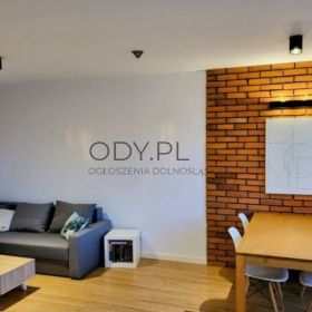 2pok, 50met, Okolice Kiełczowskiej BALKON/2016 (Wrocław)
