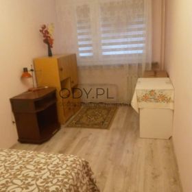 3pok, 66met, Okolice Komandorskiej BALKON/PIWNICA (Wrocław)