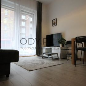  2pok 40met Okolice Madalińskiego TARAS/OGRÓD/GARAŻ (Wrocław)