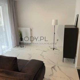 1pok, 31met, Okolice Pięknej BALKON/GARAŻ/WINDA (Wrocław)