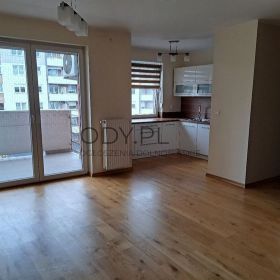 2pok, 49met, Okolice Kamieńskiego BALKON/KOMÓRKA (Wrocław)