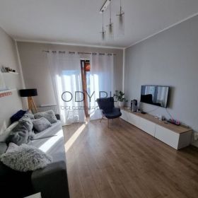 2pok, 53met, Okolice Krzemienieckiej BALKON/WINDA (Wrocław)