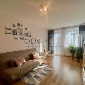 2pok 52met, Okolice Poleskiej BALKON/GARAŻ/WINDA (Wrocław)