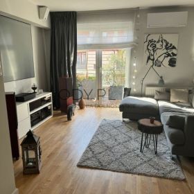 3pok 77m, Okolice Semaforowej BALKON/KOMÓRKA/GARAŻ (Wrocław)