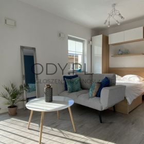  1pok, 31met, Okolice Tadeusza Rejtana WINDA/2015 (Wrocław)