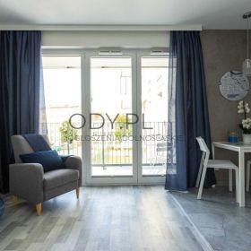 1pok, 30met, Okolice Galerii Dominikańskiej BALKON/GARAŻ (Wrocław)